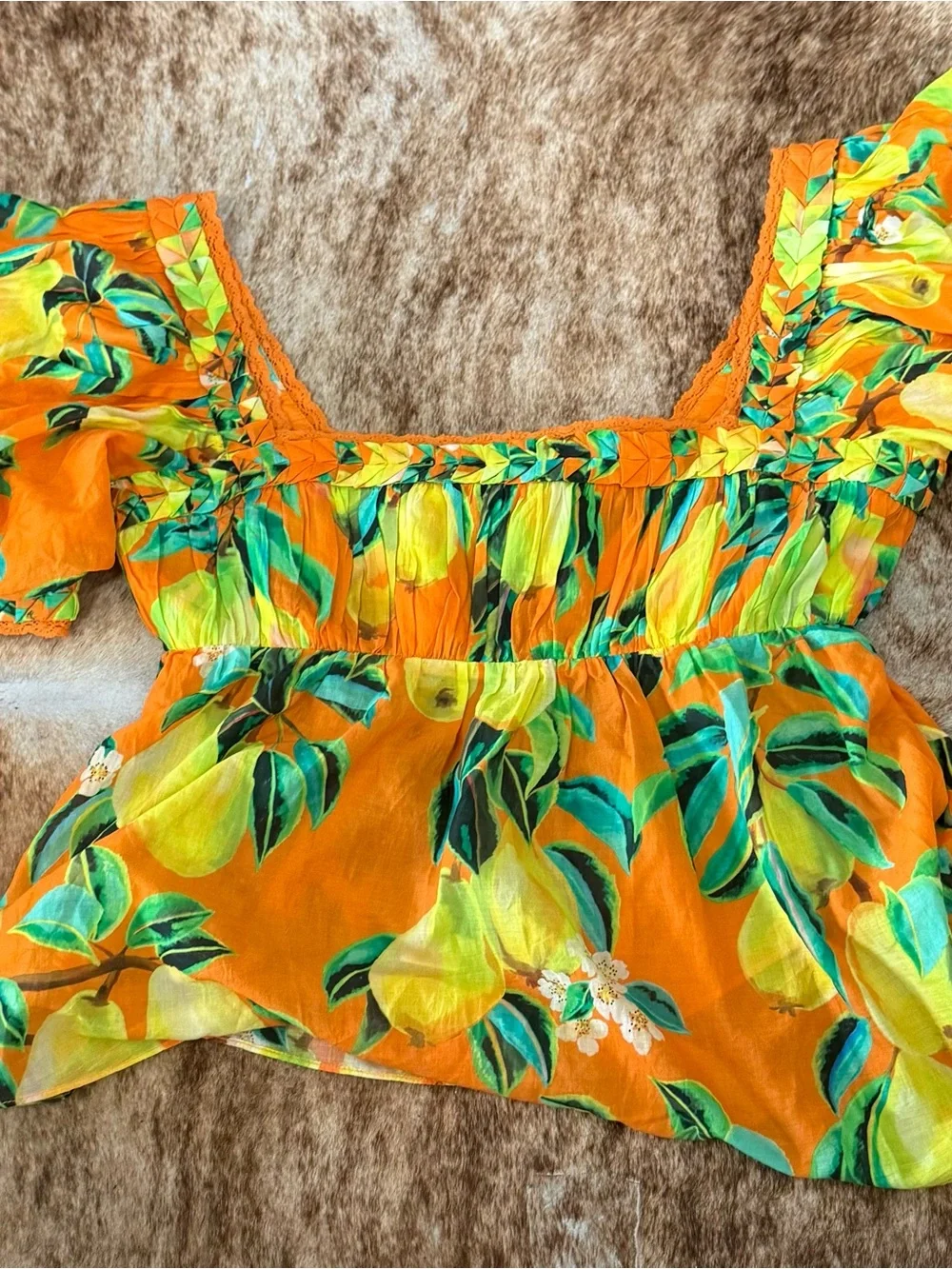 FARM‎ Rio Chic Pears Orange Puff Sleeve Blouse Top Womens Large NWT
